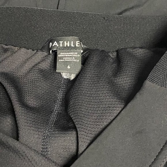 ATHLETA BLACK PULL ON SKIRT/ SKORT SIZE 6 - Picture 5 of 6